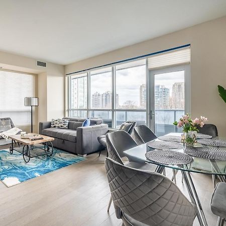 Globalstay Modern Apartments In North York Skyscraper 토론토 외부 사진