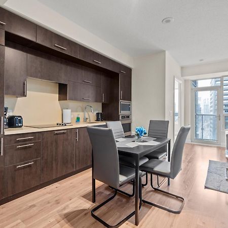 Globalstay Modern Apartments In North York Skyscraper 토론토 외부 사진