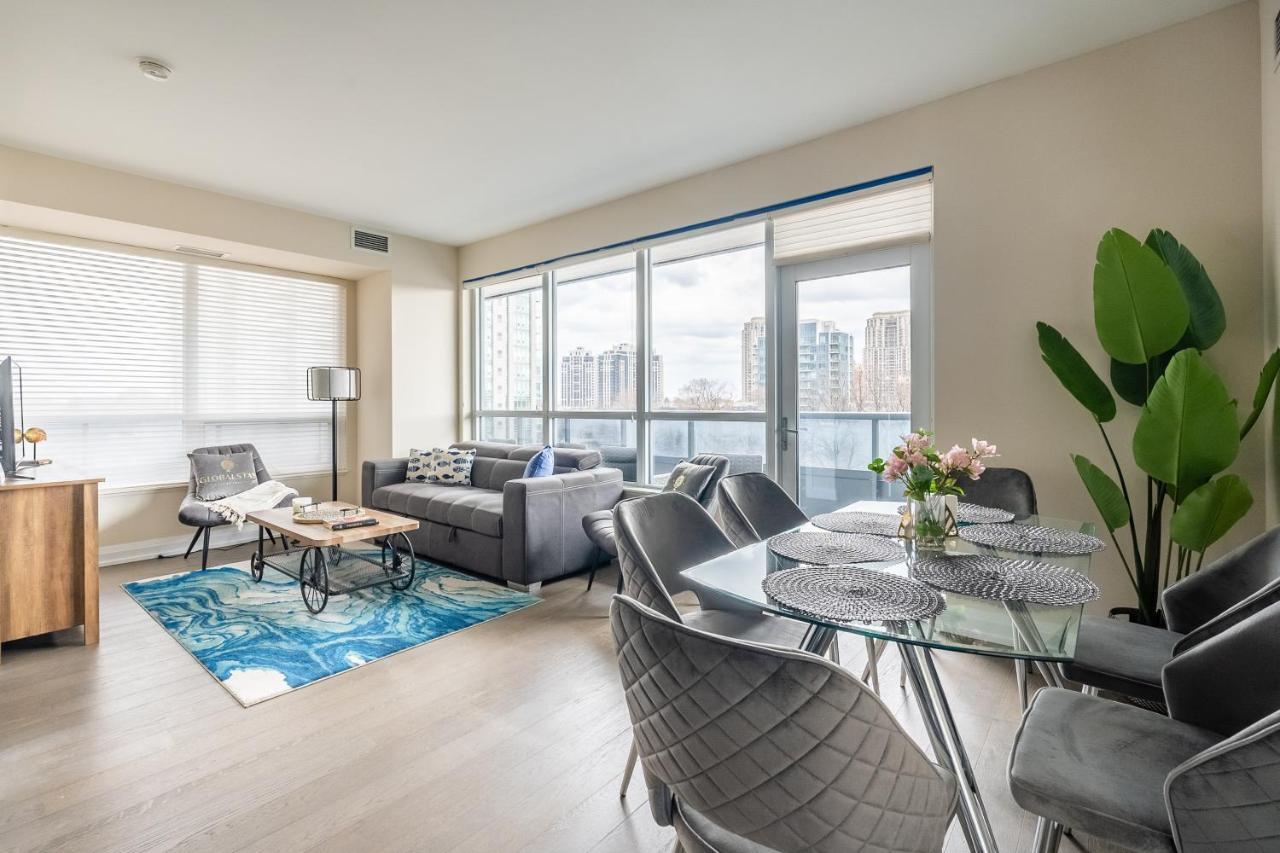 Globalstay Modern Apartments In North York Skyscraper 토론토 외부 사진