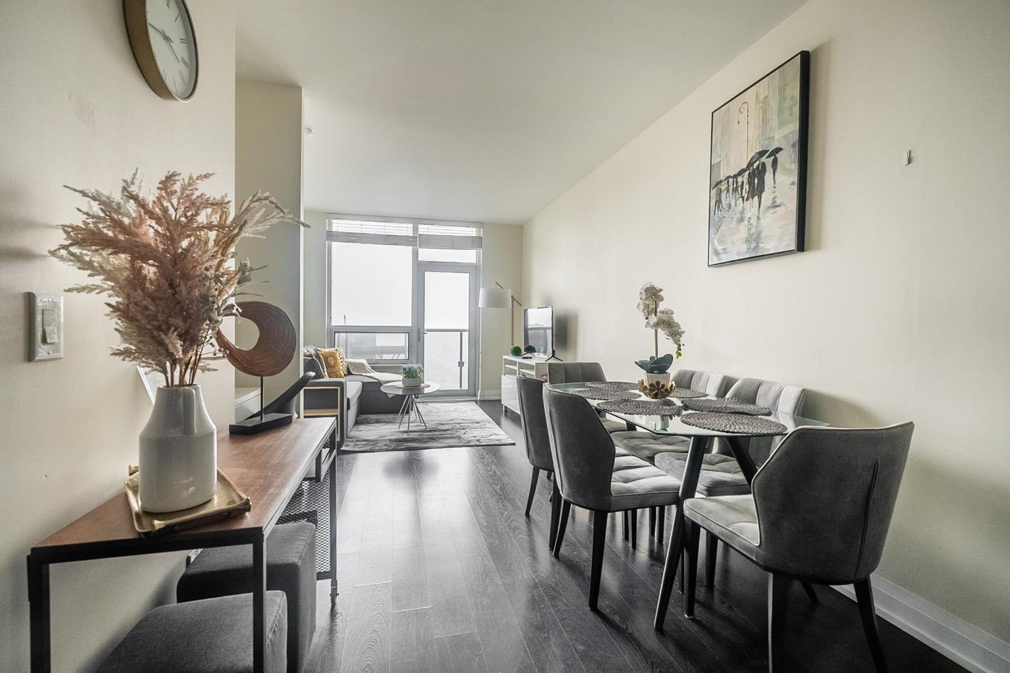 Globalstay Modern Apartments In North York Skyscraper 토론토 외부 사진