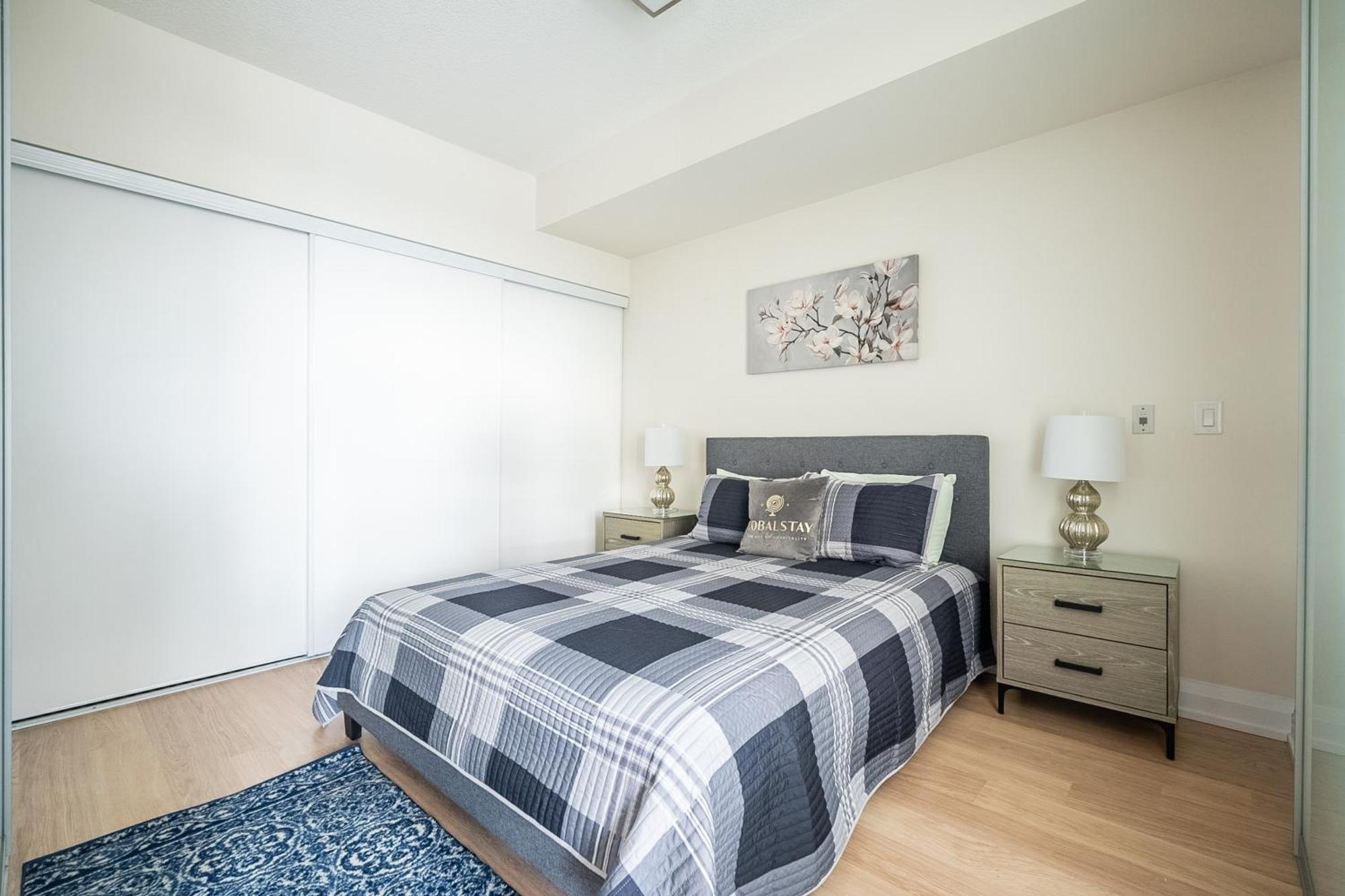 Globalstay Modern Apartments In North York Skyscraper 토론토 외부 사진