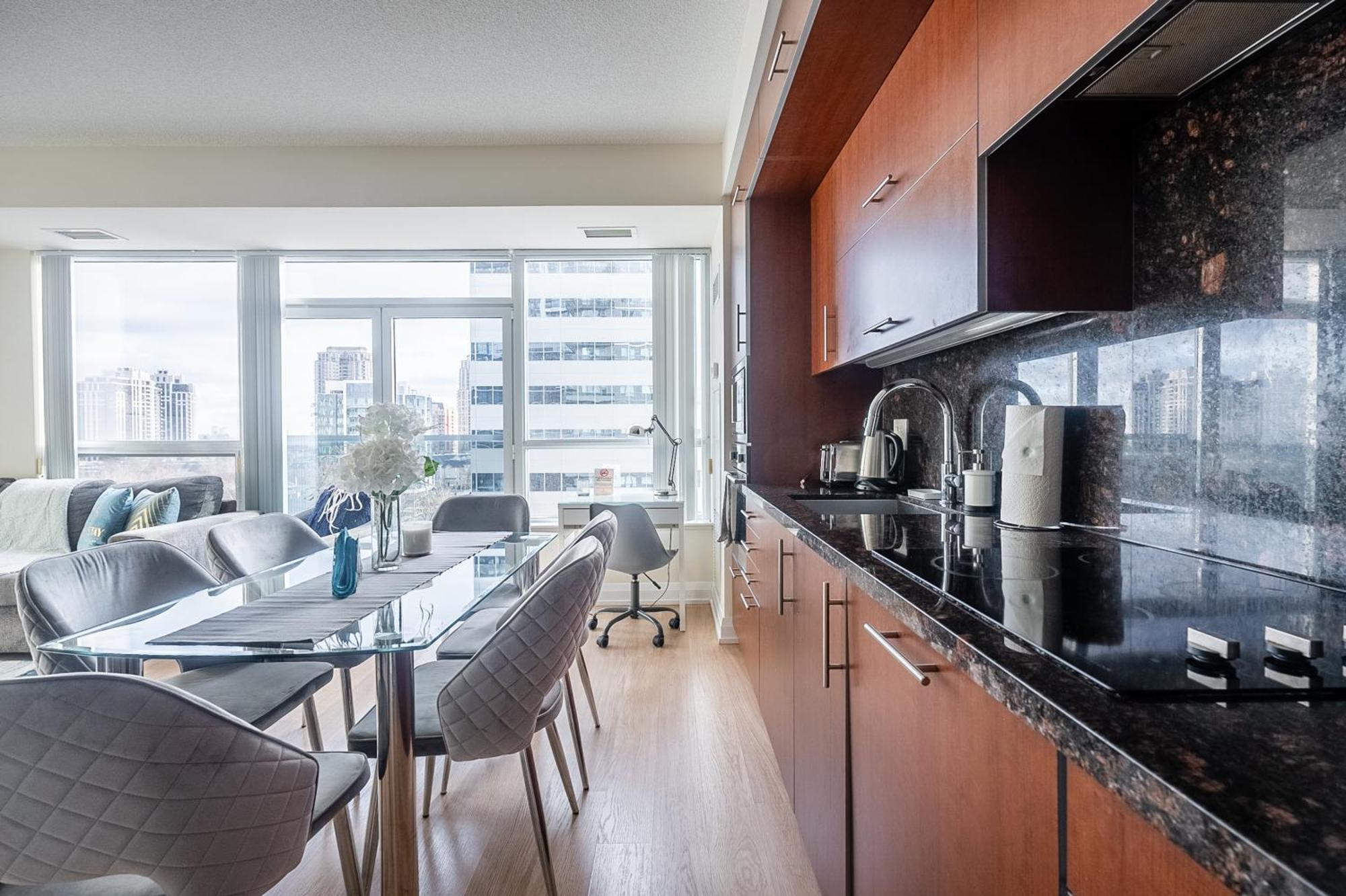 Globalstay Modern Apartments In North York Skyscraper 토론토 외부 사진