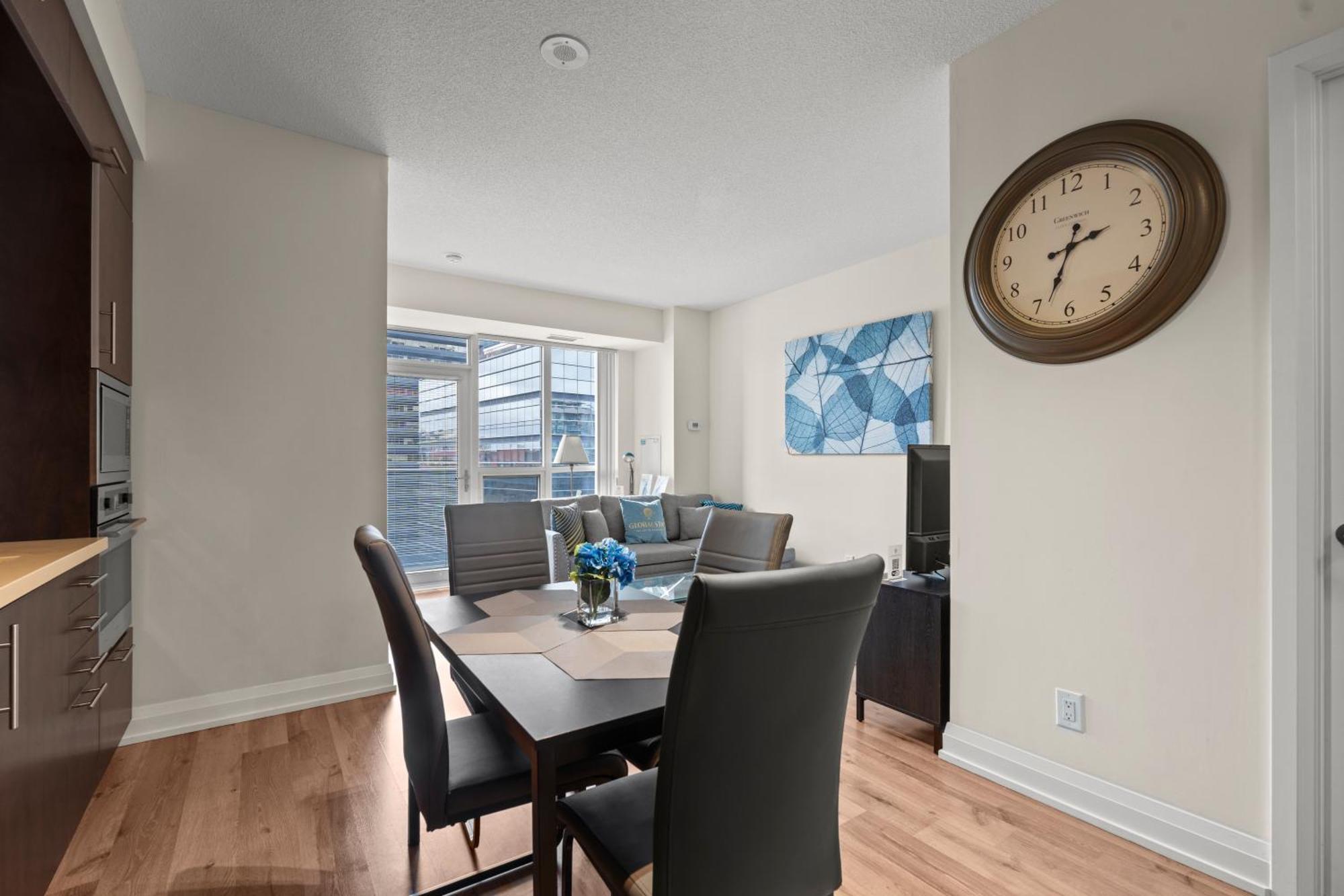 Globalstay Modern Apartments In North York Skyscraper 토론토 외부 사진